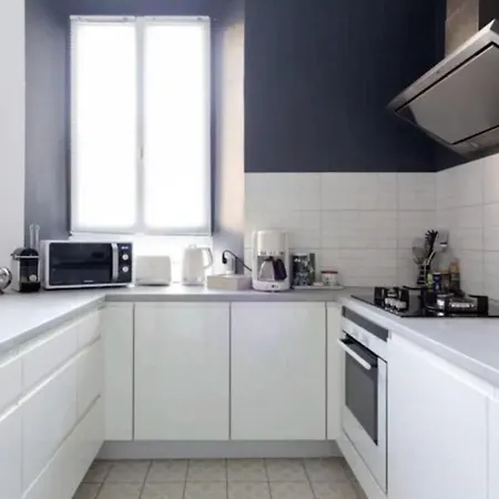 Apartment Gerorges Clemenceau By Halldis Cannes